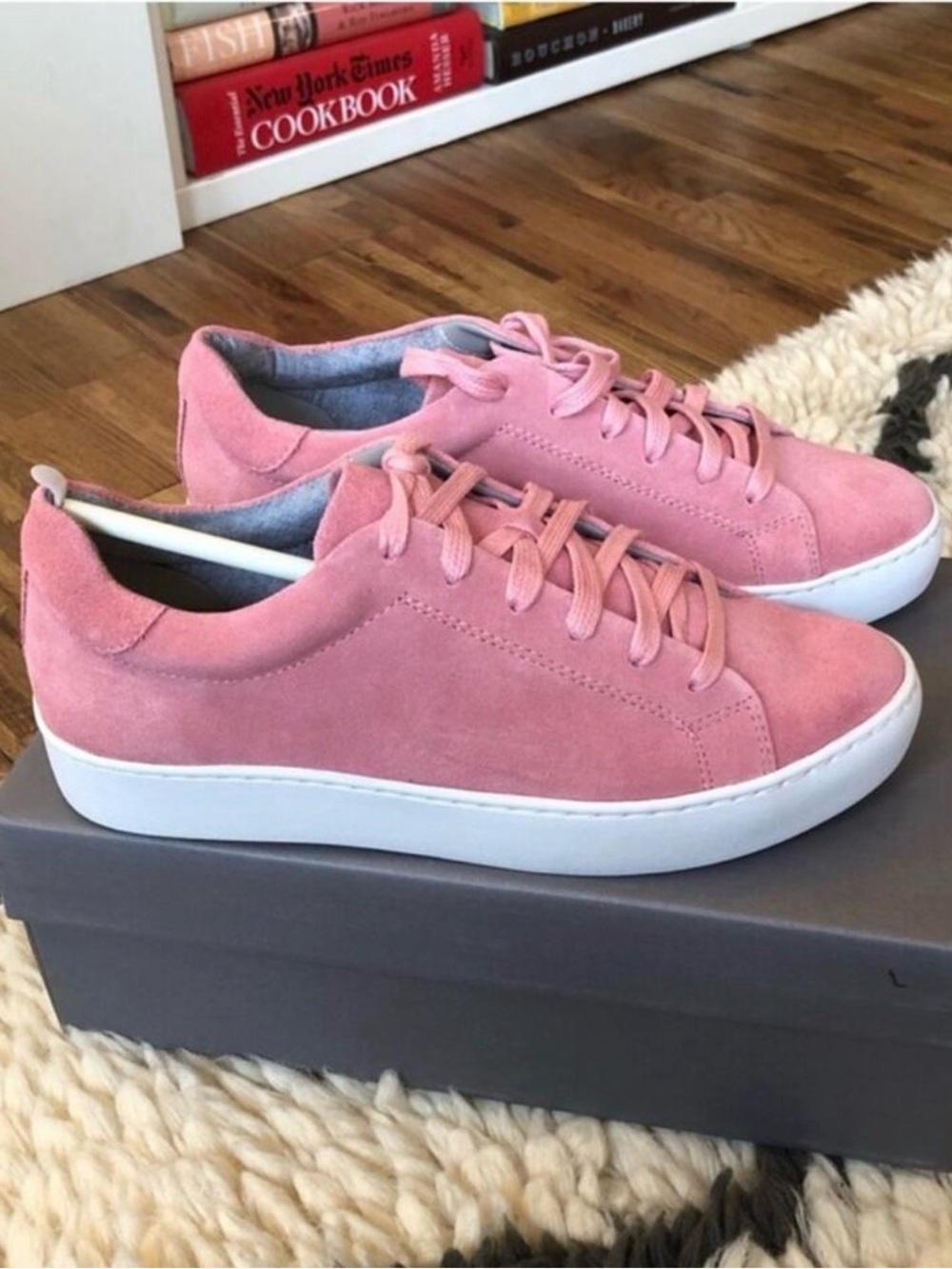 NWT Vagabond Zoe Pink Suede Lace Up Sneakers Minimalist White Sole Size US 8 - Picture 4 of 6